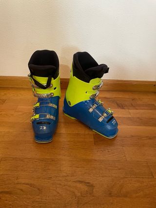 Equipo de esquí infantil – 70€ bastones de regalo