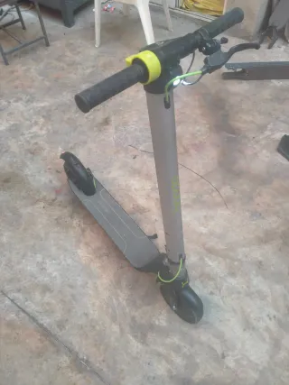 Patinete Eléctrico Cecotec Bongo