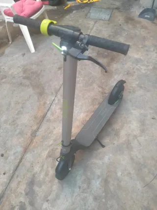 Patinete Eléctrico Cecotec Bongo