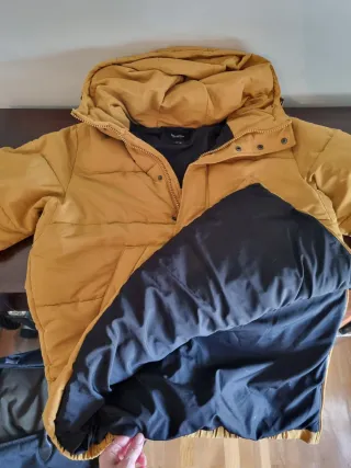 Anorak Canguro Pull&Bear Amarillo Talla M