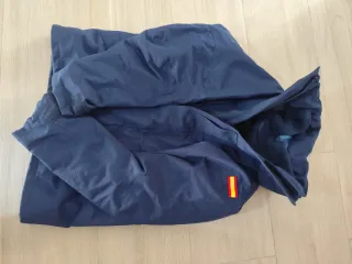 Chaquetón Gore-Tex azul con forro polar extraíble