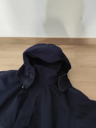 Chaquetón Gore-Tex azul con forro polar extraíble