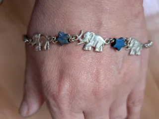 Pulsera elefantes y estrellas