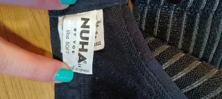 Sujetador post-operatorio negro.