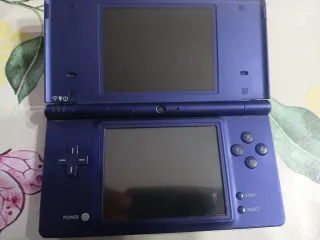 Nintendo DSi Blu