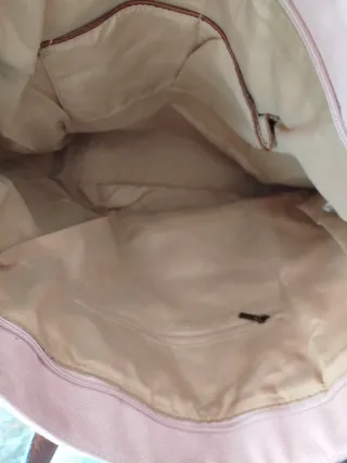 Bolso rosa con detalles marrones