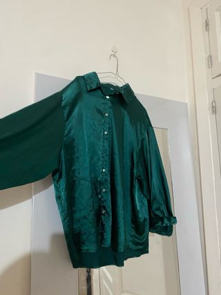 Confezione da 2 Camicie Satin Oversize Verde e Rosa