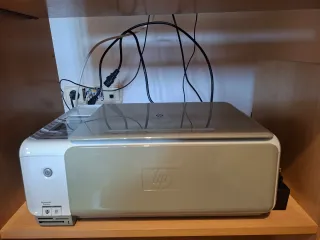 Computer da tavolo nero