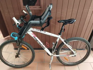 Bicicleta Mérida 26 con silla infantil