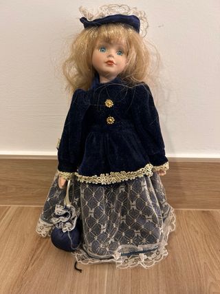 Bambole di porcellana vintage