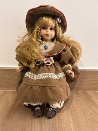Bambole di porcellana vintage