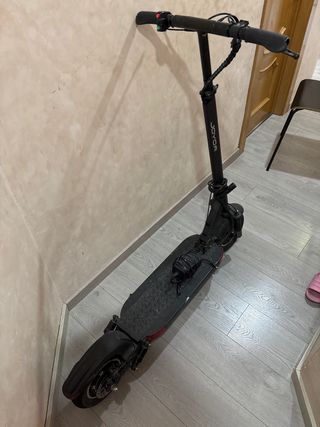 Patinete Joyor Y10 con cargador