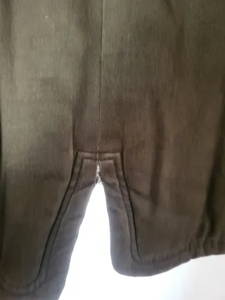 Parka caqui con capucha