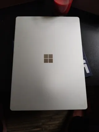 Microsoft Surface Laptop 2 Plata