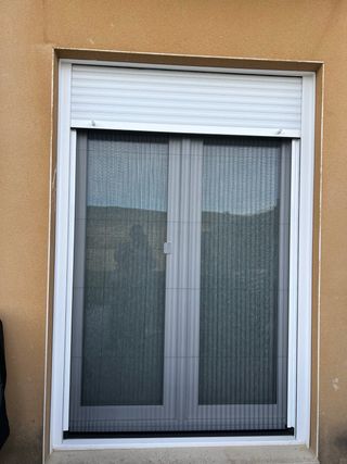Mosquitera puerta doble