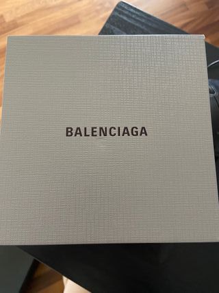 Palla di vetro Balenciaga Torre Eiffel