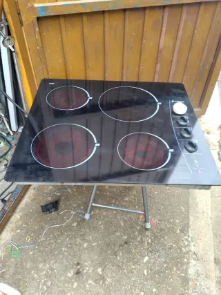 Placa vitrocerámica Edesa 4 fuegos