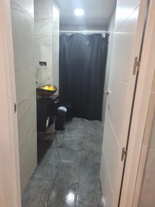 Piso planta baja  con puerta independiente