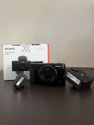 Cámara Sony ZV-1 – Como nueva + extras