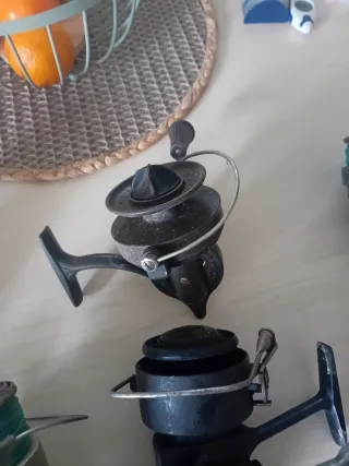 Lote de carretes de pesca