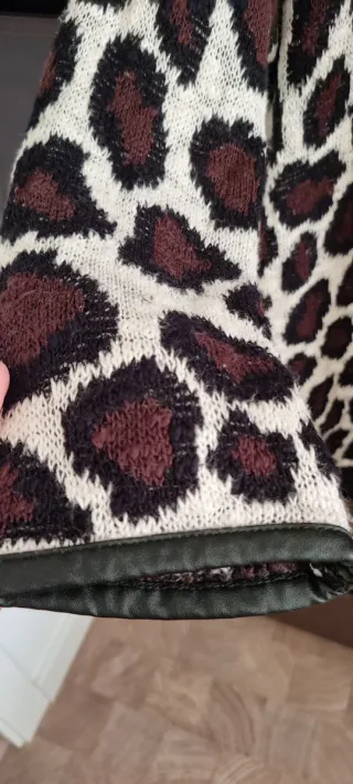 Rebeca larga Mango animal print