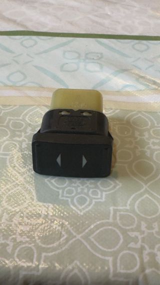 Botón elevalunas Ford Focus