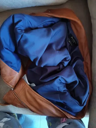 Cazadora Biker Piel Marrón Stradivarius.