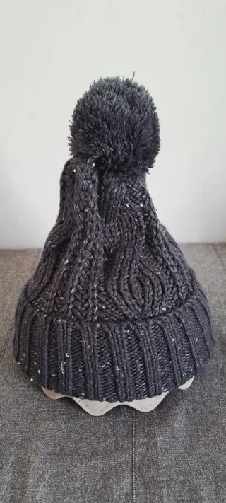 Gorros de todo tipos:hechos a mano,con forro polar