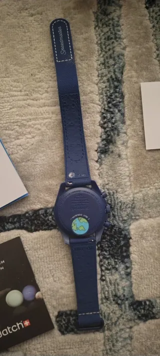 Swatch Mission to Earthphase Moonshine Gold