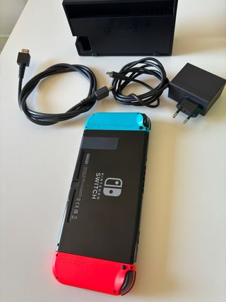 Nintendo Switch SPECIAL con accessori e giochi