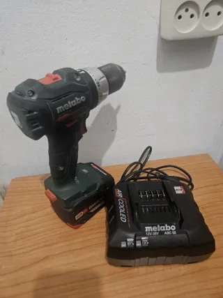 Taladro Metabo SB 18 LT BL