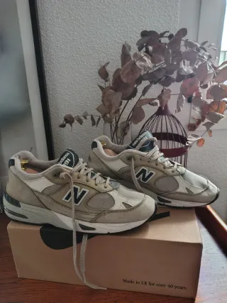 Zapatillas New Balance 991 Talla 44 Beige/Gris