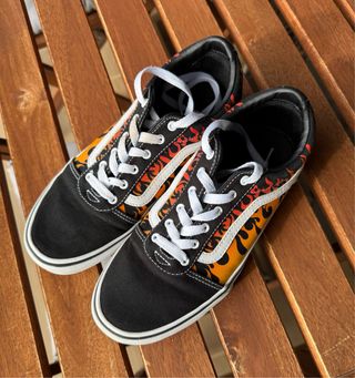 Zapatillas Vans Negras y Naranjas