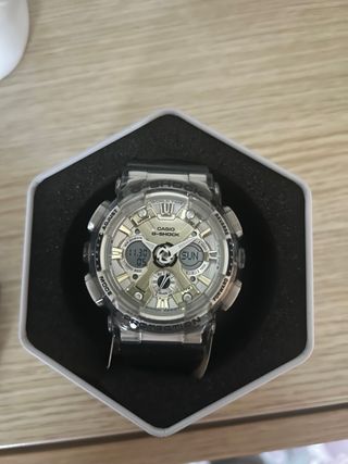 Reloj Casio G-Shock Nuevo Dorado/Plateado