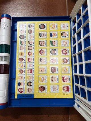 Juego de mesa ¿Quién es quién?