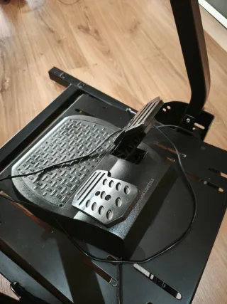 Pedalera Thrustmaster T-150 PS5