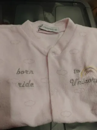 Lote buzo y 2 pijamas invierno t.12 meses