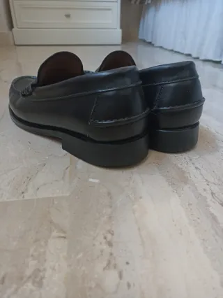 Zapatos de vestir negros para hombre