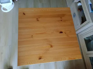 Mesa de madera Ikea