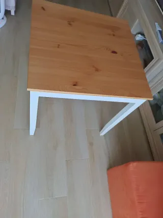 Mesa de madera Ikea