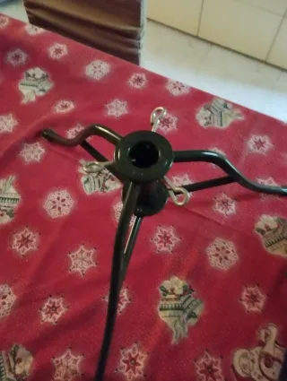 Base per albero di Natale  in metallo verde scuro