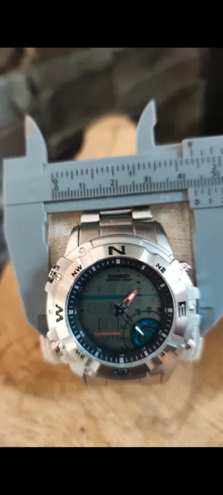 Reloj CASIO AMW-706 FISHING GEAR,Acero
