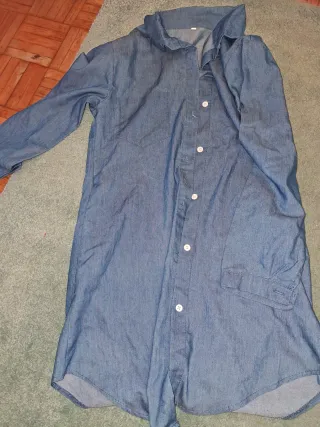 Dos camisas vaqueras