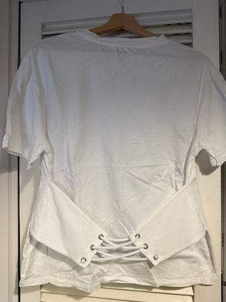 Camiseta Mango Blanca con Detalle Espalda