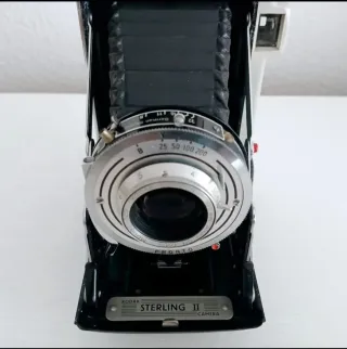 Lotto di 2 vecchie fotocamere Kodak