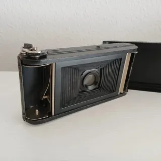 Lotto di 2 vecchie fotocamere Kodak