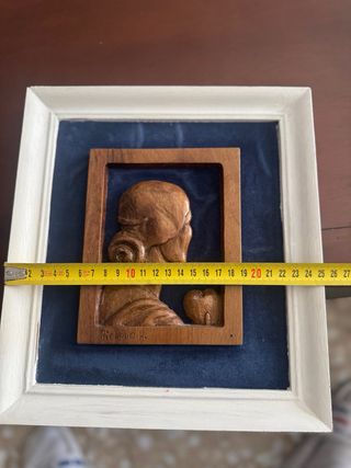 Cuadro tallado madera mujer y flor