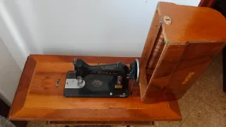 Máquina de coser antigua Sigma