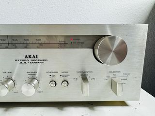 Akai AA-1020L Receptor Estéreo Vintage