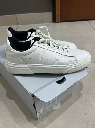 Scarpe da ginnastica bianche